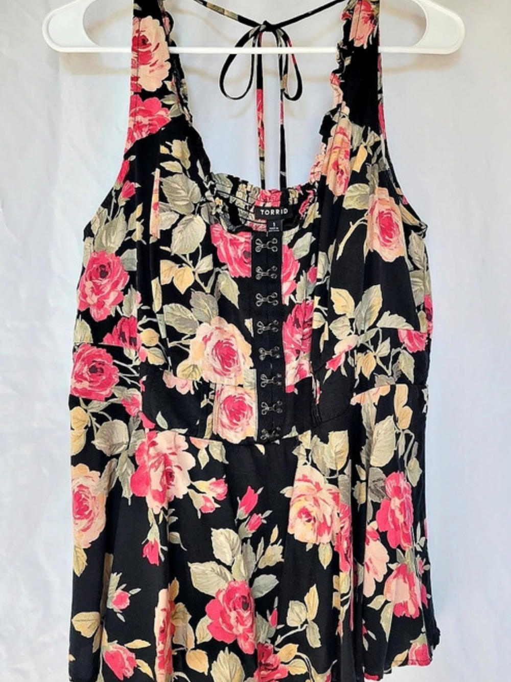 Torrid Floral Black & Pink Size 1 Like New